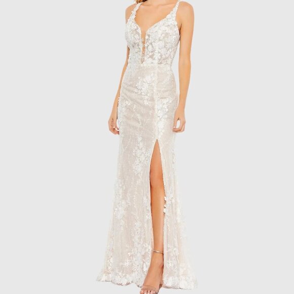 NWT | Mac Duggal White‎ Glitter Floral Applique Sleeveless Mermaid Gown 8 - $898 - Picture 4 of 12